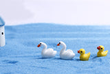 Miniature Swans White (3 pcs)